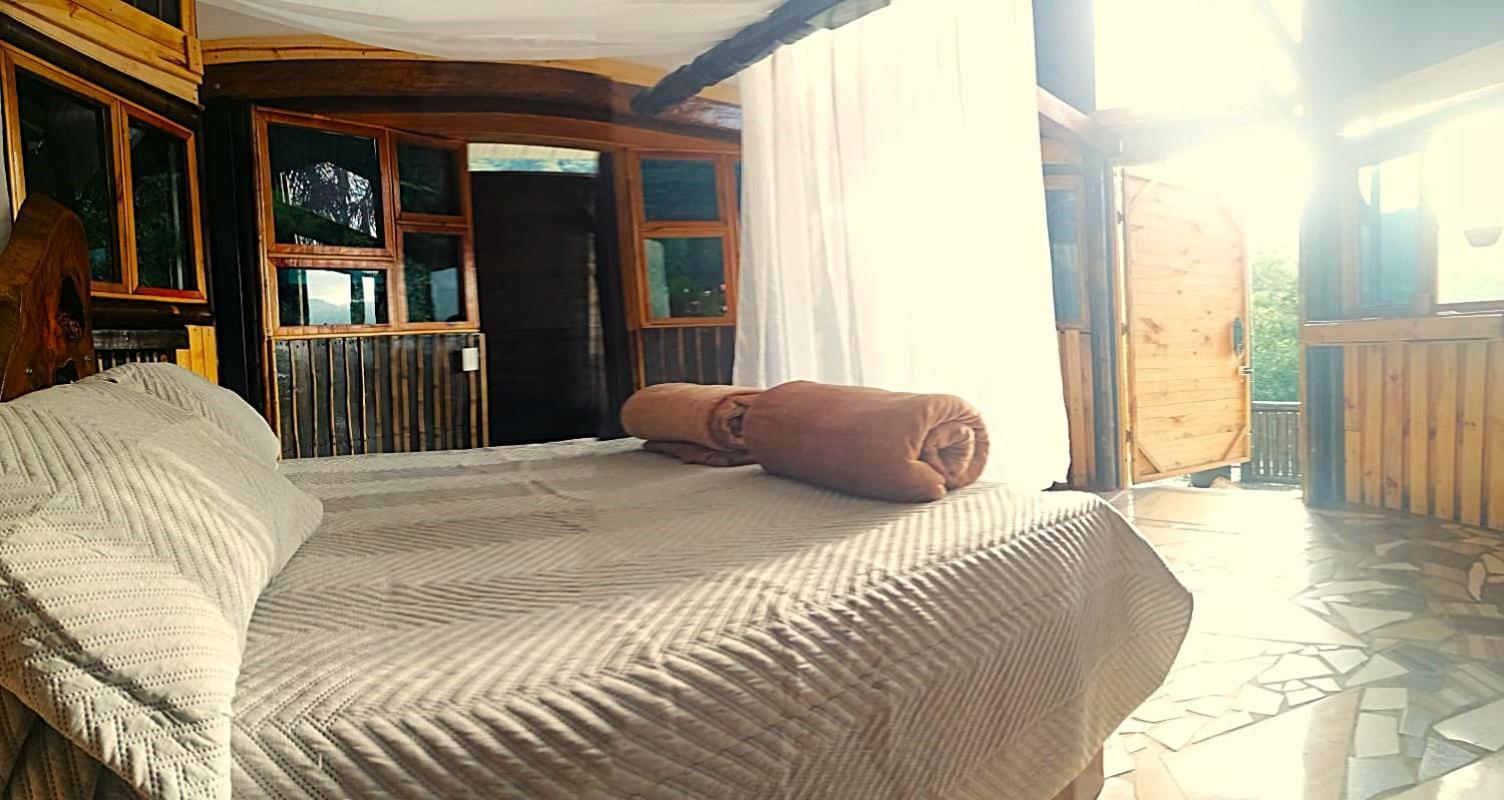 Casa Yantra La Lola Hotell Pance Exteriör bild