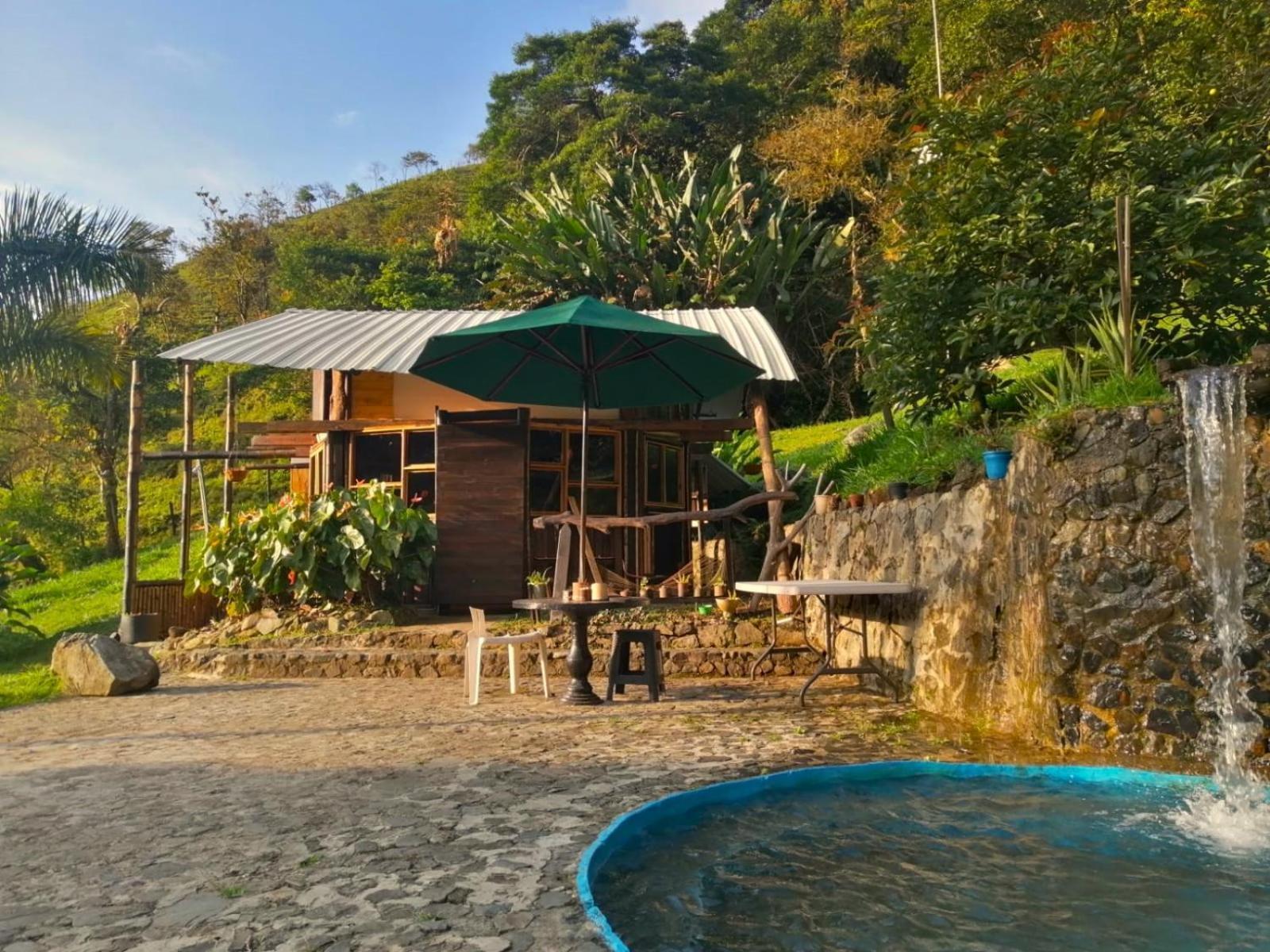 Casa Yantra La Lola Hotell Pance Exteriör bild